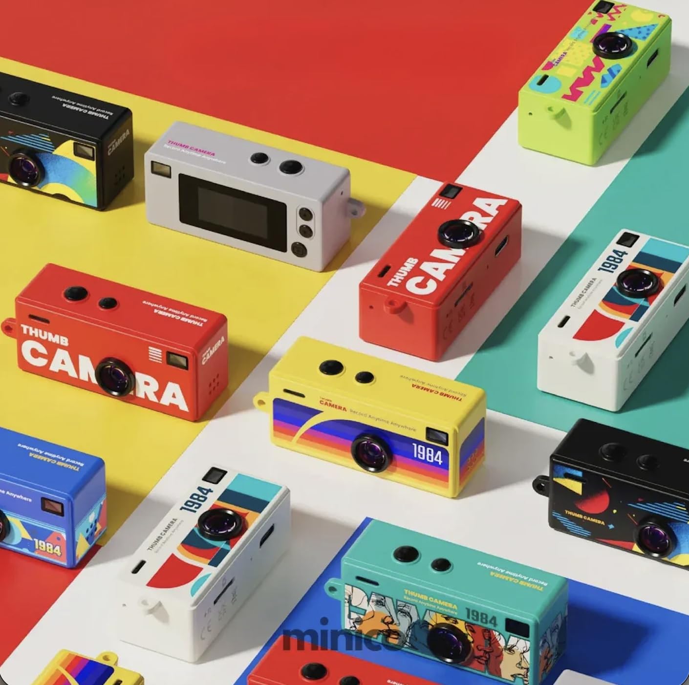 MiniVibe™ Retro Keychain Camera